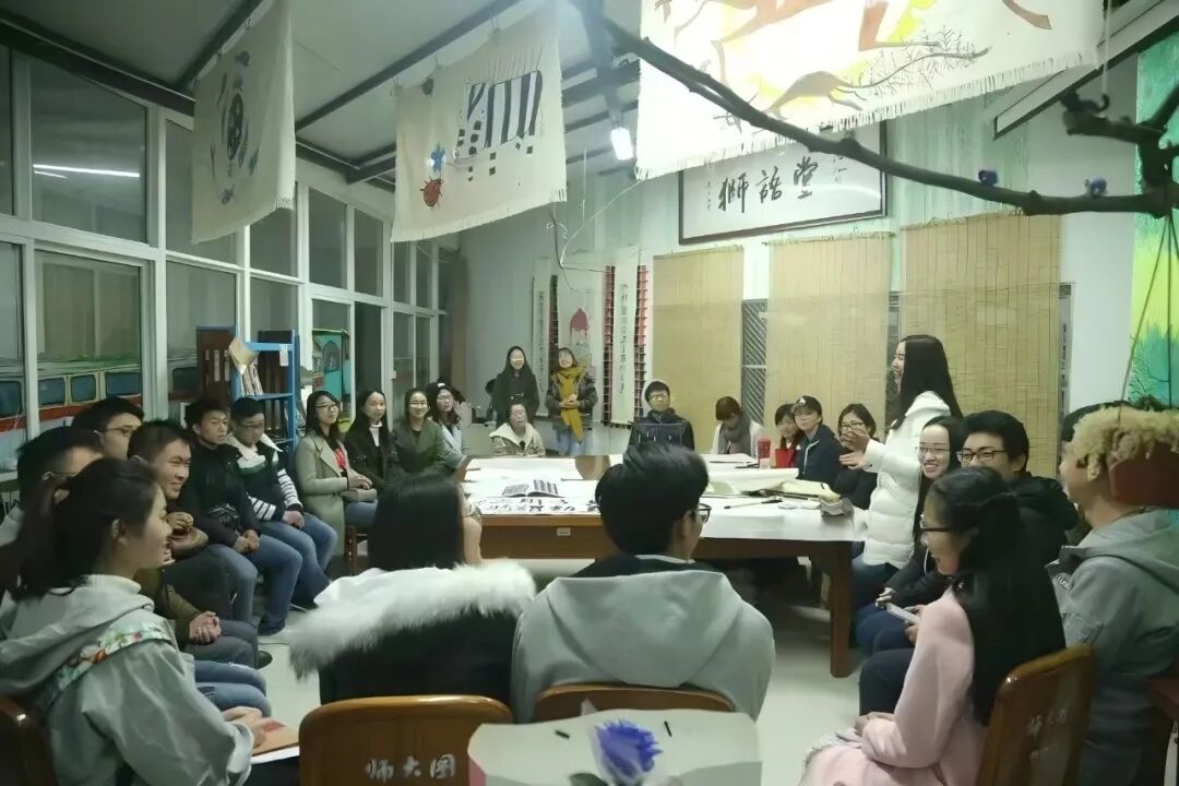 1B54B